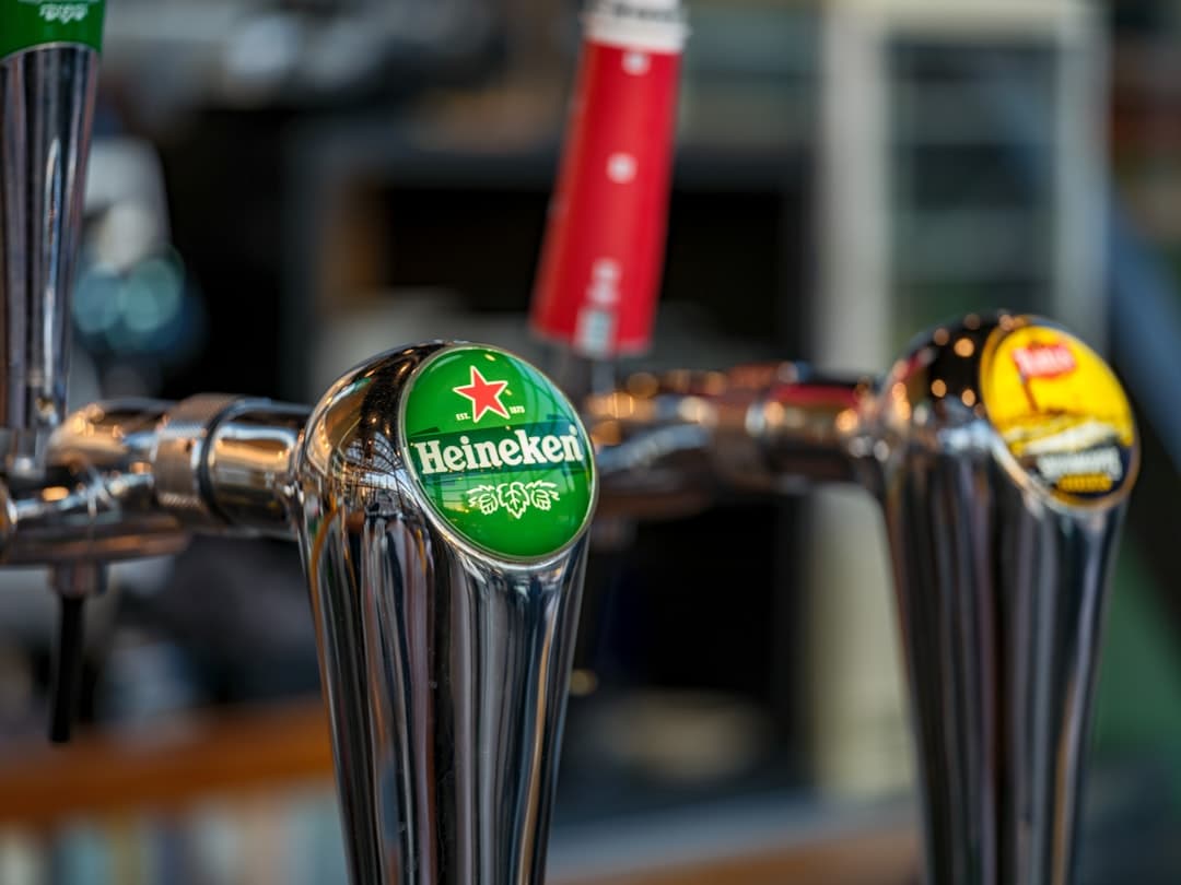 From Pints to Posh: The UK's Drinking Evolution, 1970s to Now - Image 2